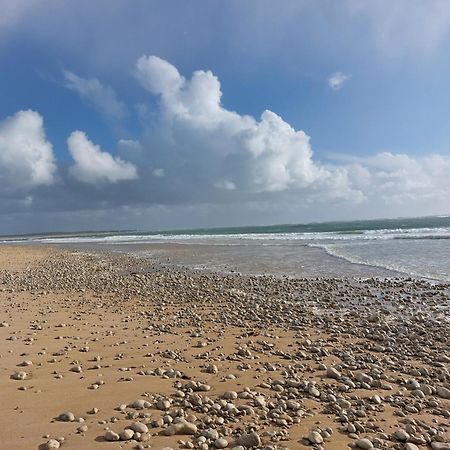 Maison A 8 Min A Pied De La Plage Avec Jardin Clos Et Ombrage Saint-Georges-d'Oleron Exterior foto